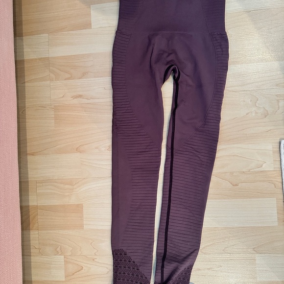 BNWT GYMSHARK play wasted seamless - Picture 4 of 5